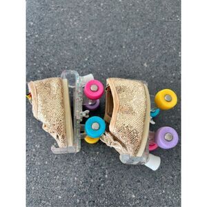 BUILD A BEAR Roller Skates & golden Shoes bundle